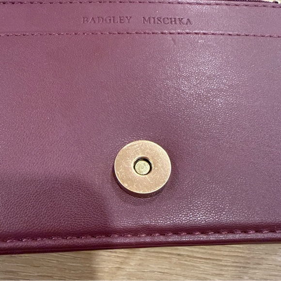 Badgley Mischka Small Pleated Crossbody Bag Vegan Leather Burgundy Plumb NWT - Picture 7 of 12